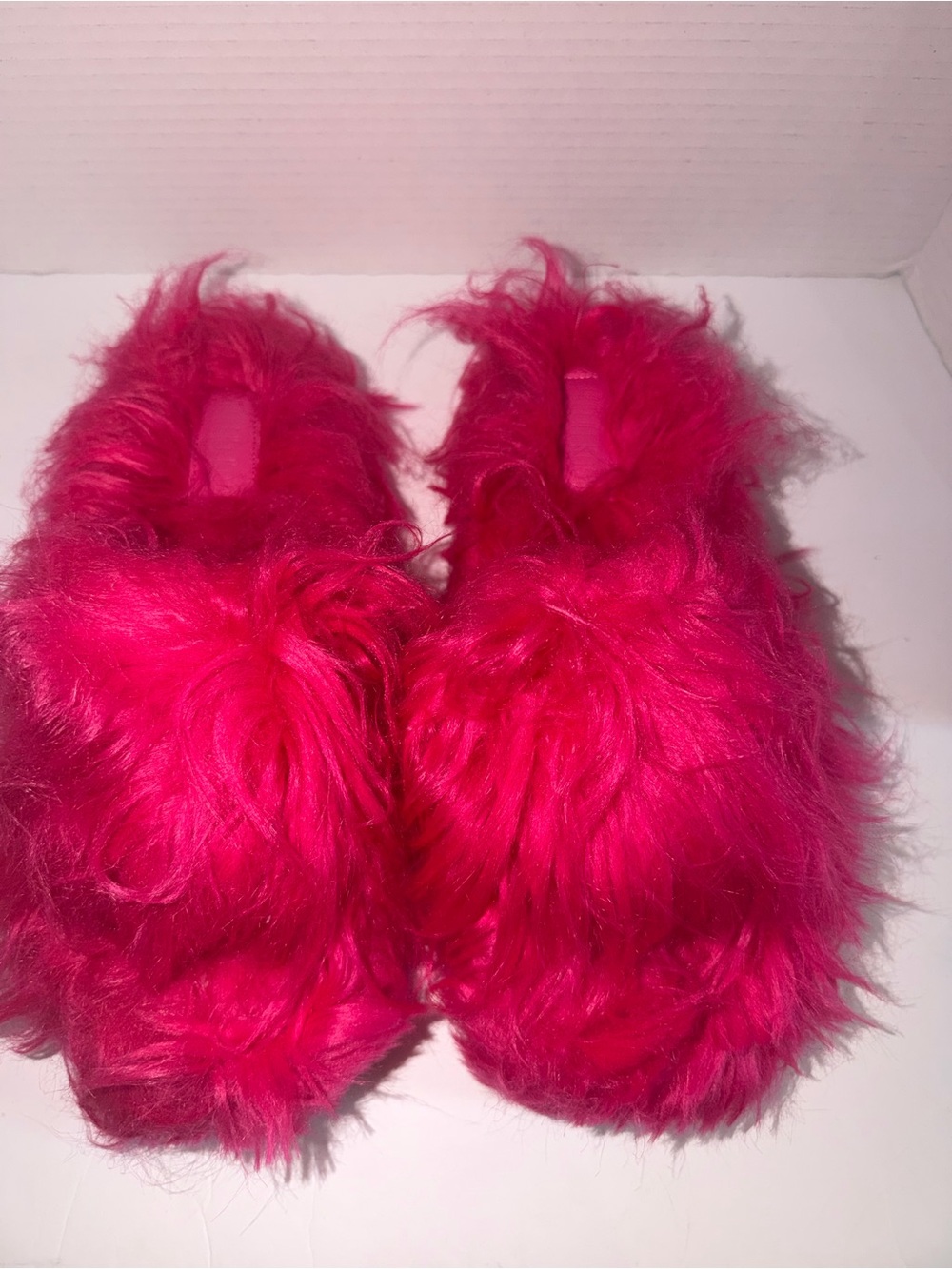 CURRENT MOOD Sz 11 Case of the Grumpies Faux Fur Slip On Shoes. Pink Barbie